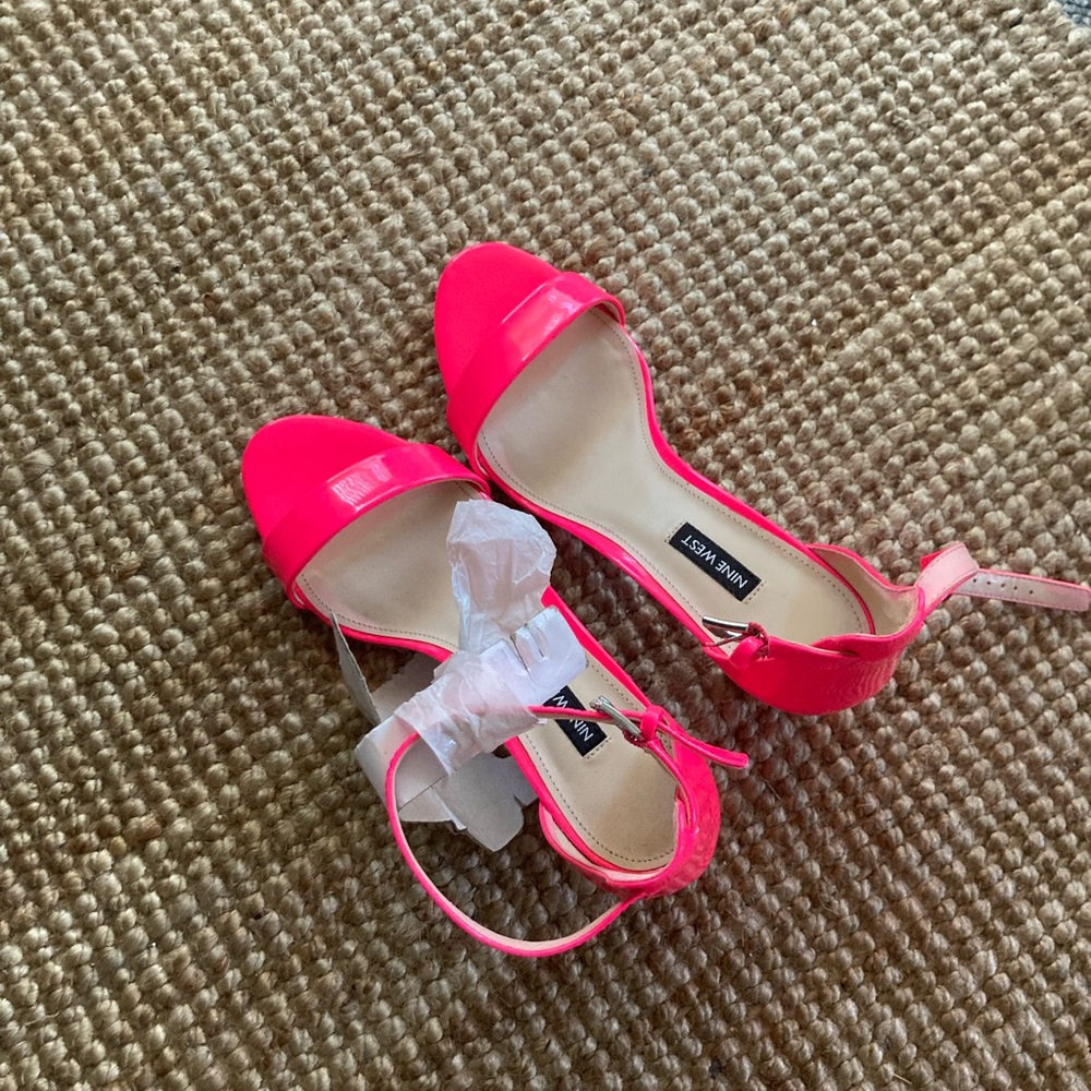 Nine West Sandle